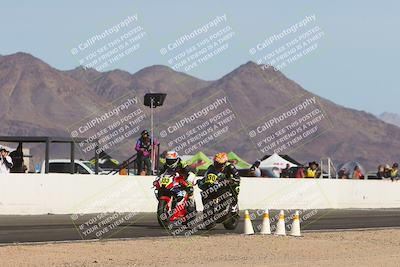 media/Dec-08-2024-CVMA (Sun) [[267e5a7075]]/Race 2-Amateur Supersport Open/